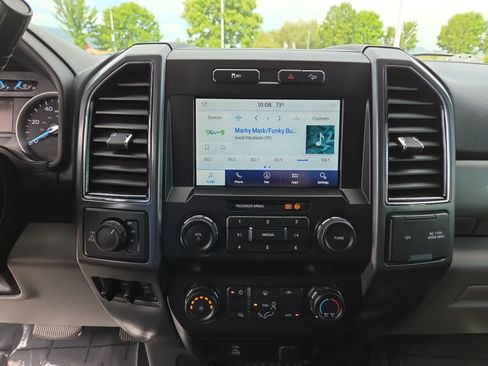 Used 2022 Ford F250 XLT w/ FX4 Off-Road Package AWD/4WD image 24