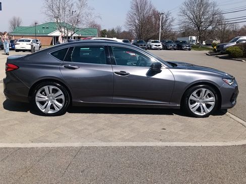 Used 2023 Acura TLX w/ Technology Package image 7