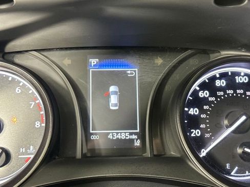 Used 2024 Toyota Camry SE image 18