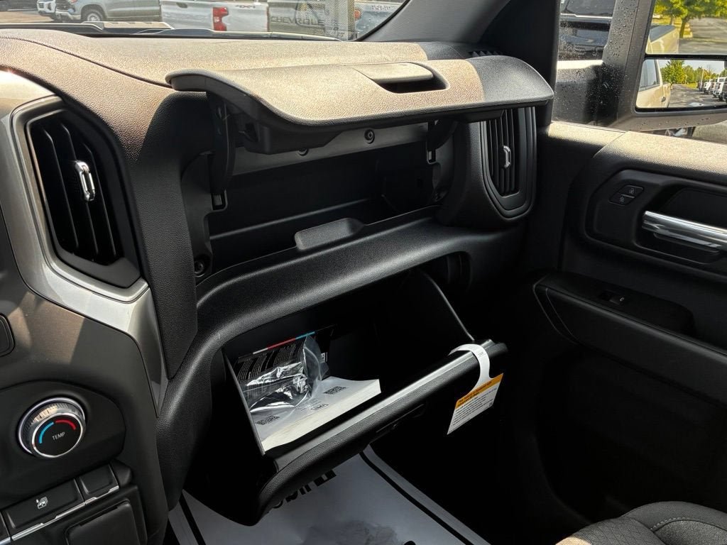 New 2026 Chevrolet Silverado 2500 Custom w/ Custom Value Package AWD/4WD image 28