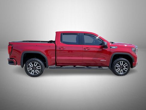 Certified 2024 GMC Sierra 1500 AT4 w/ Technology Package AWD/4WD image 4