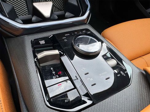 Certified 2025 BMW X3 xDrive30i w/ Premium Package image 14