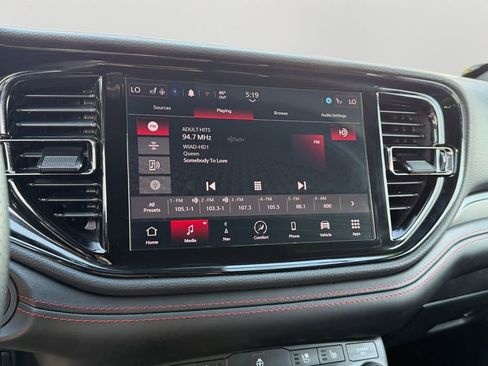 Used 2025 Dodge Durango GT image 18