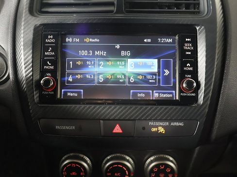 Used 2024 Mitsubishi Outlander Sport 2.0 ES image 37