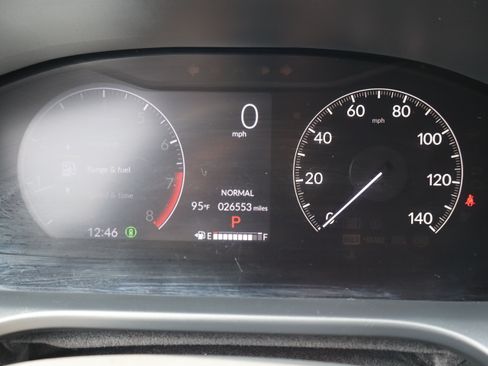 Used 2024 Honda HR-V LX image 23