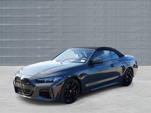 New 2026 BMW M440i M440i RWD w/ M Carbon Exterior Package image 3