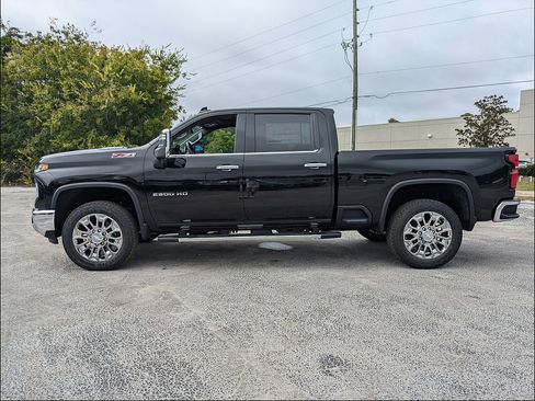 New 2026 Chevrolet Silverado 2500 LTZ AWD/4WD image 4