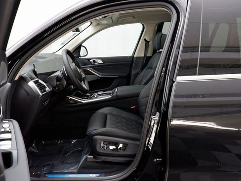 New 2026 BMW X7 xDrive40i AWD/4WD image 6