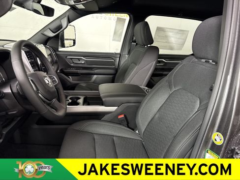 New 2026 RAM 1500 Big Horn AWD/4WD image 12