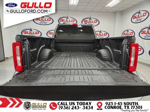 Used 2024 Ford F350 XLT image 11