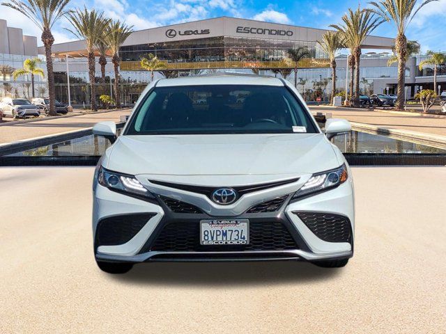Used 2021 Toyota Camry XSE FWD image 2