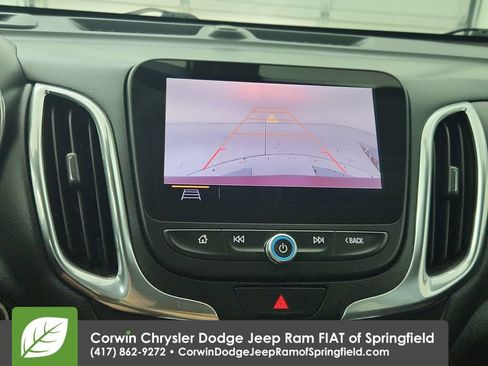 Used 2021 Chevrolet Equinox LT FWD image 25
