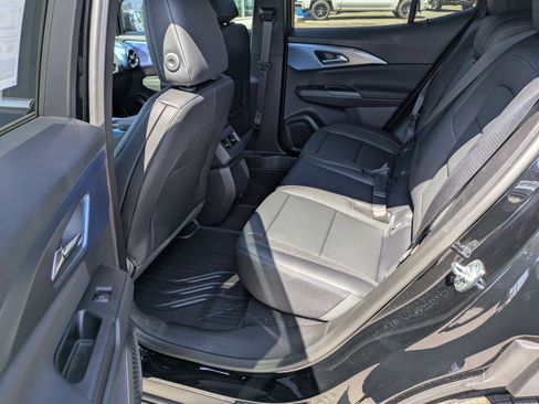 Used 2026 Chevrolet Equinox EV LT image 13