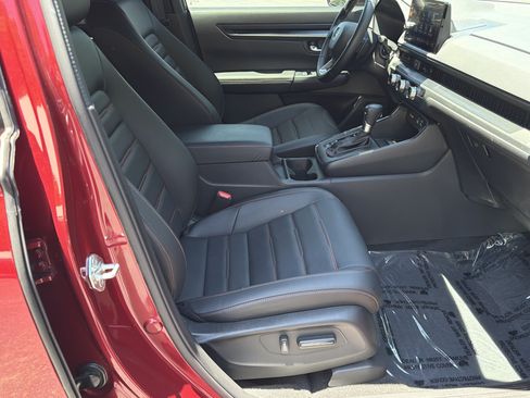 Used 2025 Honda CR-V Sport-L image 13