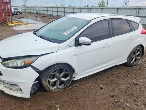 Used 2017 Ford Focus ST FWD image 55