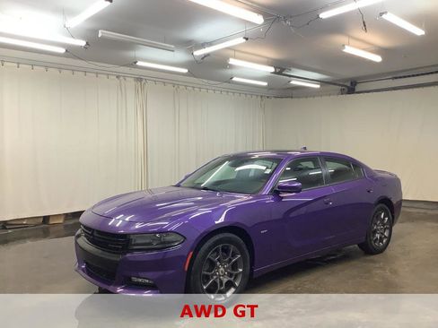 Used 2018 Dodge Charger GT image 1