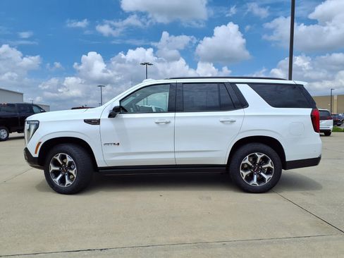 Used 2025 GMC Yukon AT4 Ultimate AWD/4WD image 37