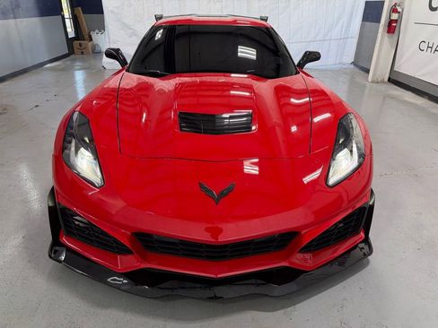Used 2015 Chevrolet Corvette Stingray Coupe w/ 3LT Preferred Equipment Group image 23