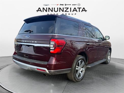Used 2024 Ford Expedition Limited image 5