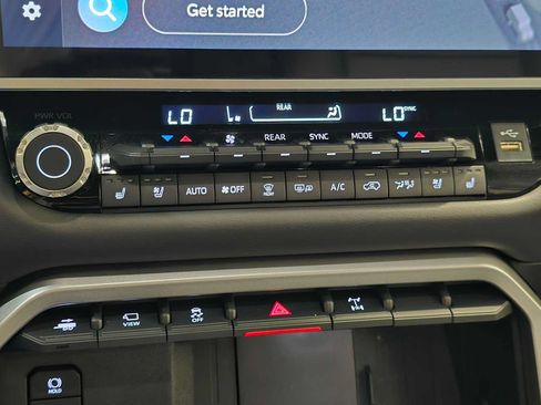 Certified 2025 Toyota Sequoia Platinum w/ TRD Off-Road Package AWD/4WD image 15