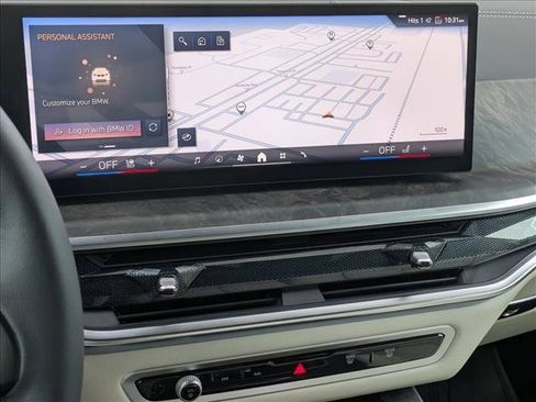 Used 2026 BMW X5 xDrive40i image 11