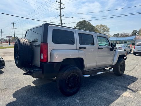 Used 2007 HUMMER H3 AWD/4WD image 7