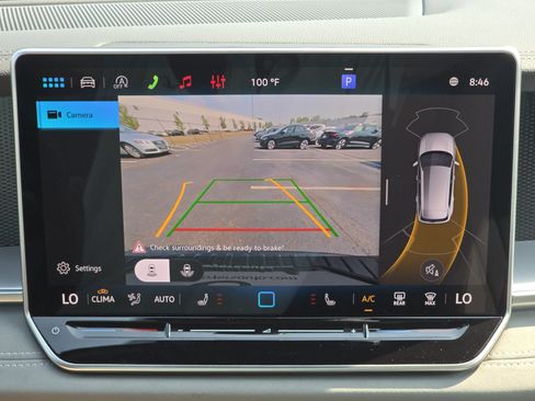 New 2026 Volkswagen Tiguan SE R-Line AWD/4WD image 25