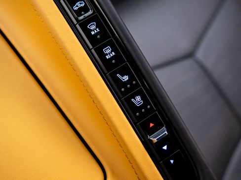 Used 2025 Chevrolet Corvette Z06 RWD image 22