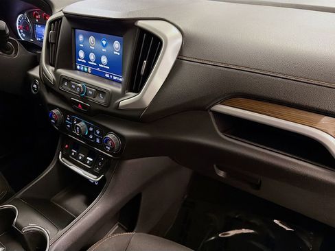 Used 2021 GMC Terrain SLE w/ Driver Convenience Package FWD image 31