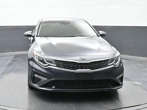 Used 2020 Kia Optima LX image 3