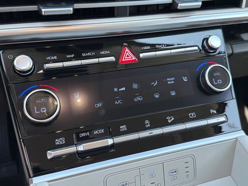 Used 2025 Hyundai Santa Fe SEL image 31