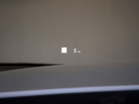 Used 2018 Rolls-Royce Dawn RWD image 15