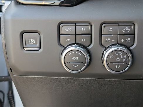 New 2026 GMC Sierra 2500 Denali Ultimate image 19