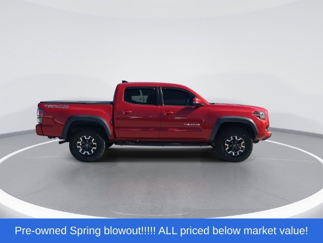 Used 2022 Toyota Tacoma TRD Off-Road w/ TRD Premium Off Road Package AWD/4WD image 9
