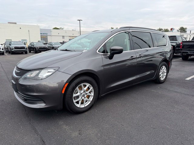 Used 2020 Chrysler Voyager Lxi FWD image 7
