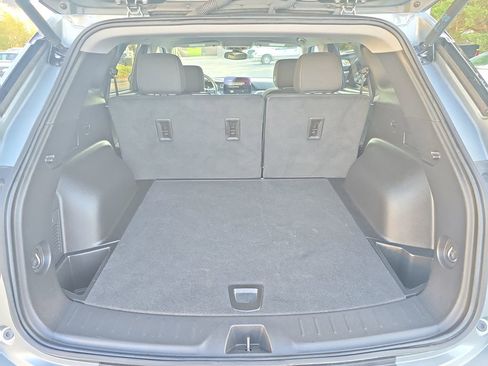 Used 2024 Chevrolet Blazer LT w/ Convenience Package FWD image 12
