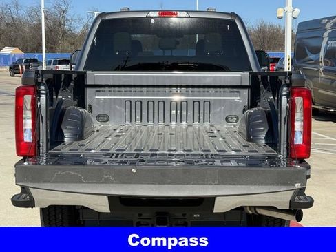 New 2026 Ford F250 XLT w/ FX4 Off-Road Package image 11