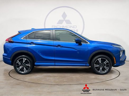 Used 2025 Mitsubishi Eclipse Cross SE AWD/4WD image 2