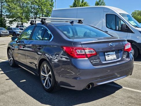 Used 2017 Subaru Legacy 2.5i Limited AWD/4WD image 3