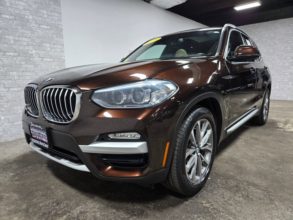 Used 2018 BMW X3 xDrive30i AWD/4WD image 5