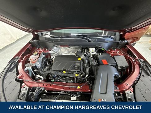 Used 2025 Chevrolet Trax RS w/ Driver Confidence Package image 38