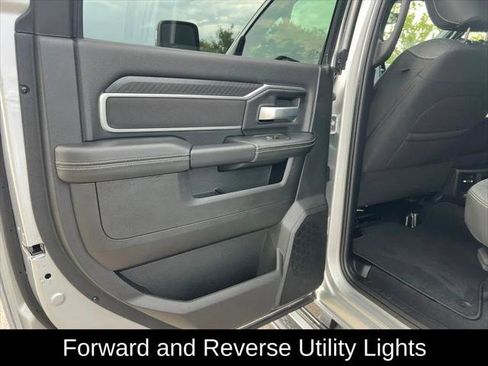 Certified 2026 RAM 2500 Big Horn AWD/4WD image 25