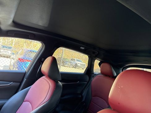 Used 2024 INFINITI QX50 Sport image 7