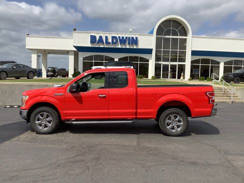 Used 2018 Ford F150 XLT w/ Equipment Group 301A Mid image 4