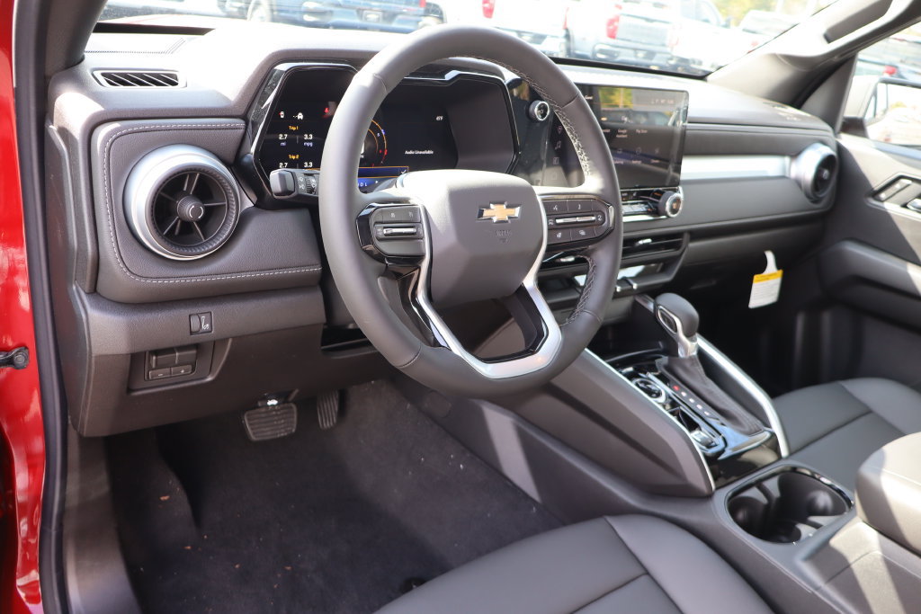 New 2026 Chevrolet Colorado LT w/ LT Convenience Package AWD/4WD image 5