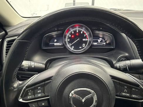 Used 2018 MAZDA MAZDA3 Grand Touring image 25