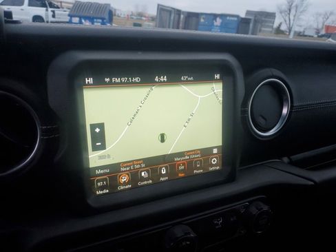 Used 2023 Jeep Wrangler Unlimited Sahara w/ Safety Group image 20