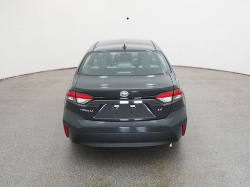 Used 2026 Toyota Corolla LE FWD image 10