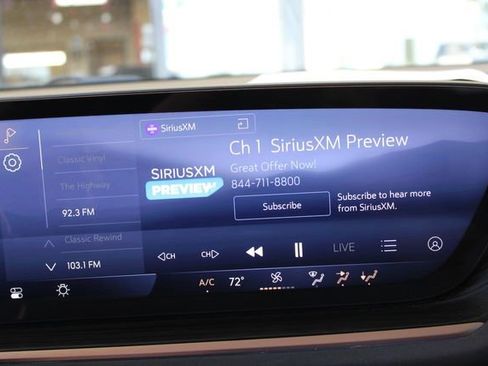 Used 2025 Buick Envision Sport Touring image 21