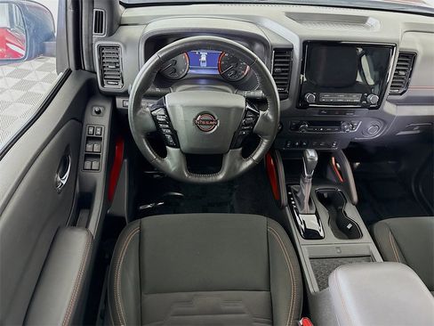 Used 2023 Nissan Frontier PRO-4X w/ Pro Convenience Package image 4